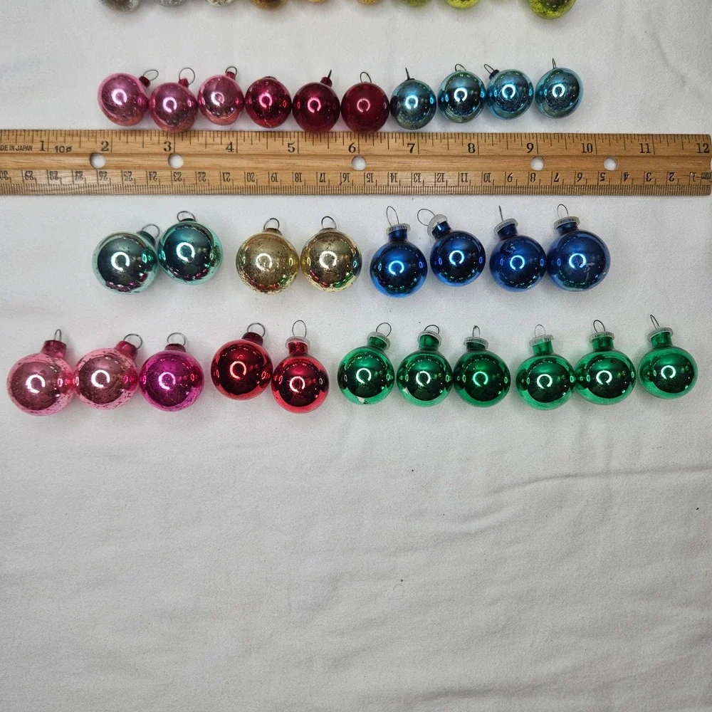 Vtg Miniature Christmas Ornaments‎ Lot 39pc Glass & Plastic Multi Color 0.5-1